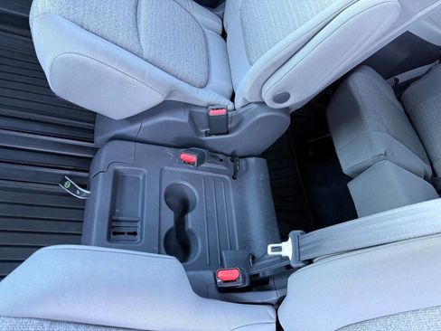 Used 2021 Toyota Sienna LE image 15