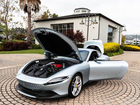 Certified 2023 Ferrari Roma RWD image 31