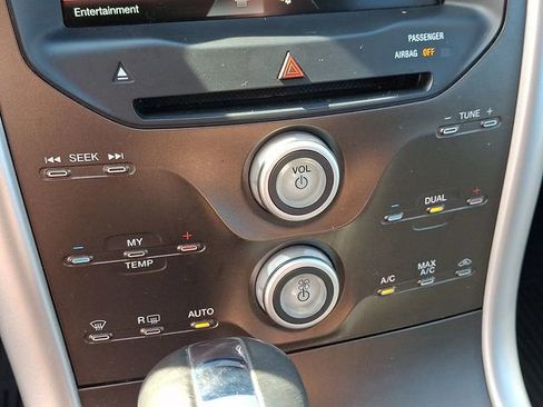 Used 2013 Ford Edge SEL image 14