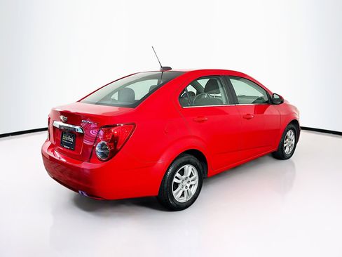 Used 2015 Chevrolet Sonic LT image 9