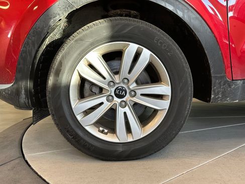 Used 2019 Kia Sportage LX AWD/4WD image 25