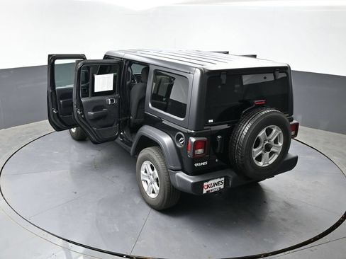 Used 2020 Jeep Wrangler Unlimited Sport S AWD/4WD image 60