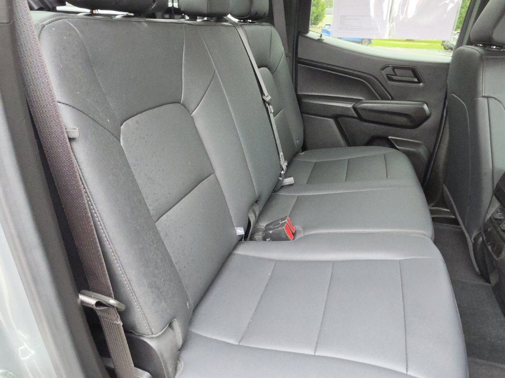 Certified 2024 Chevrolet Colorado Trail Boss w/ Advanced Trailering Package AWD/4WD image 26