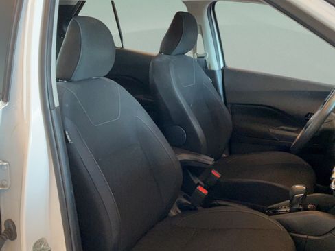 Used 2022 Nissan Kicks S FWD image 30