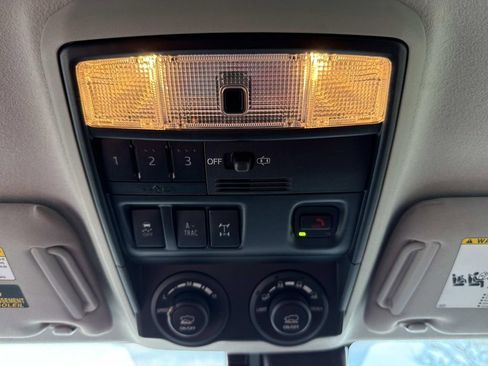 Used 2022 Toyota 4Runner TRD Off-Road Premium image 52