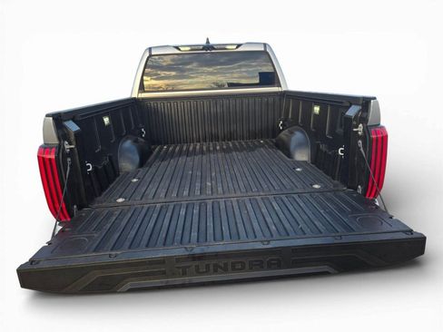 Used 2023 Toyota Tundra Limited image 5