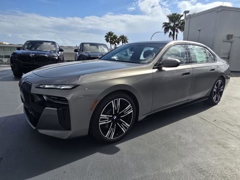 New 2026 BMW 760i xDrive w/ Executive Package AWD/4WD image 5