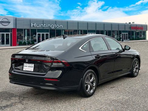 Used 2024 Honda Accord EX image 6