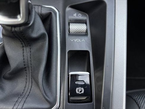 Used 2024 Alfa Romeo Tonale Ti image 38