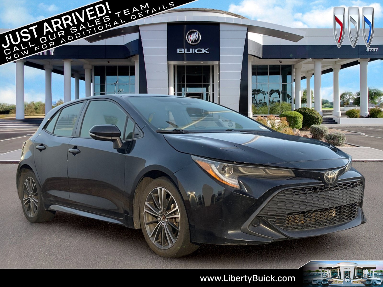 Used 2022 Toyota Corolla SE w/ Carpet Mat Package (TMS) FWD image 1