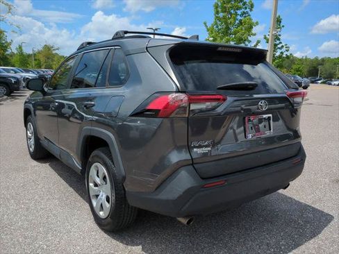 Certified 2021 Toyota RAV4 LE FWD image 4