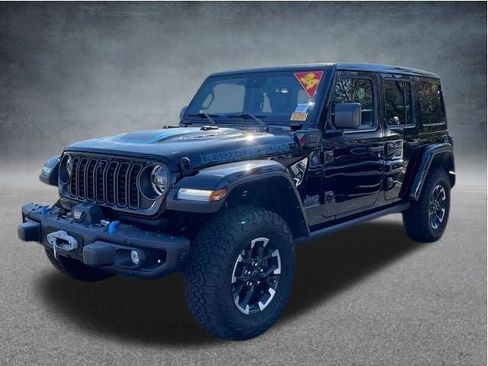 Used 2024 Jeep Wrangler Unlimited Rubicon 4xe image 9