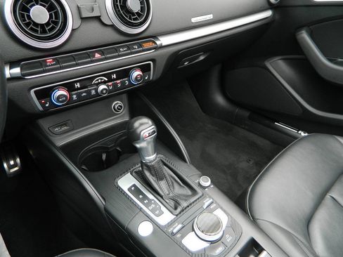 Used 2017 Audi A3 2.0T Premium image 20