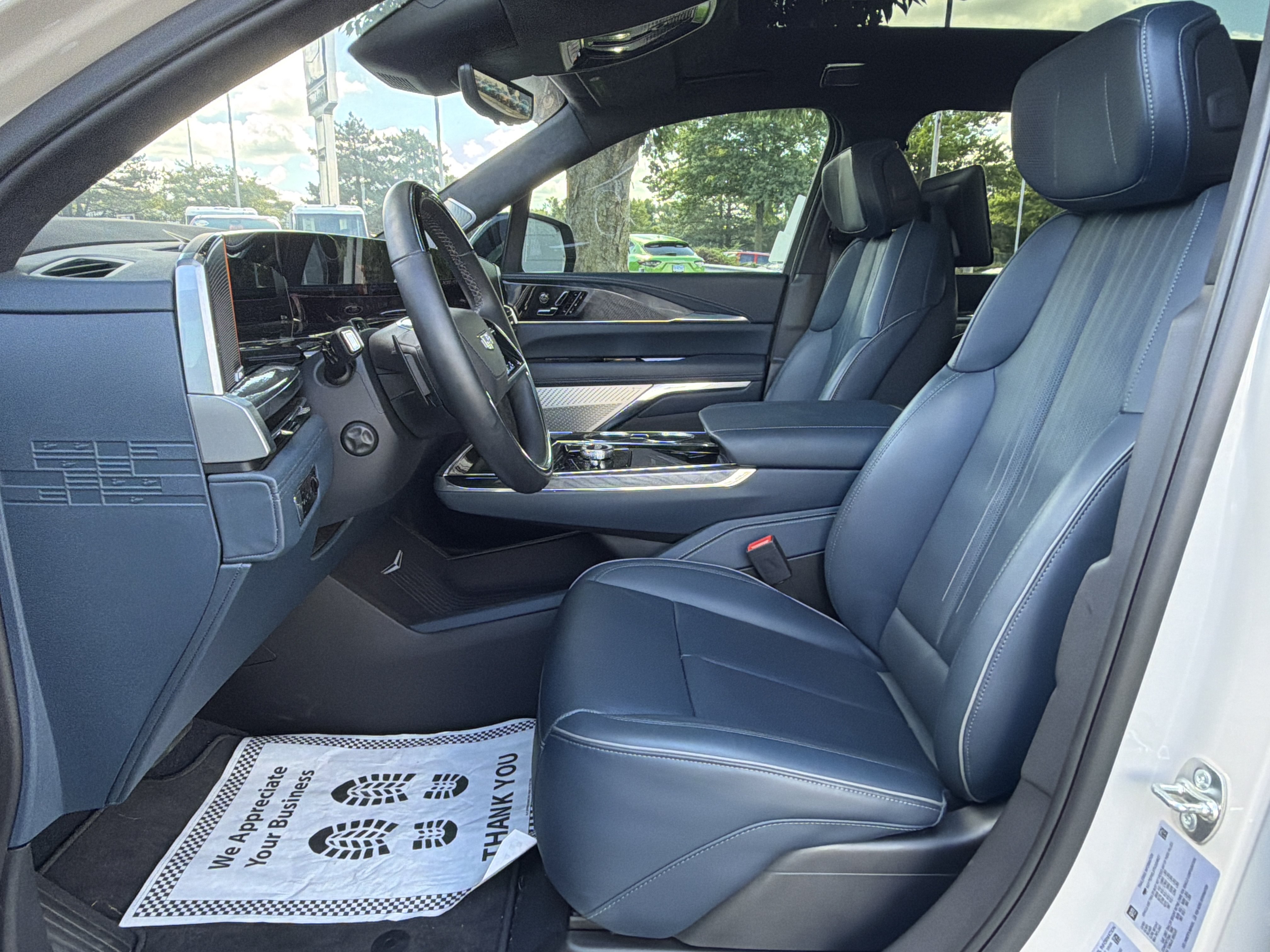Used 2026 Cadillac Escalade IQ Sport 2 AWD/4WD image 25
