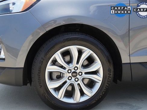 Used 2024 Ford Edge Titanium image 5
