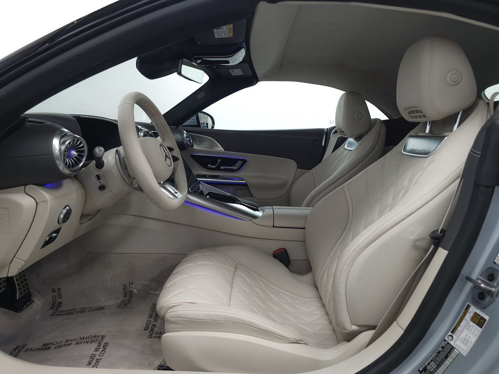 Used 2025 Mercedes-Benz SL 63 AMG 4MATIC image 9