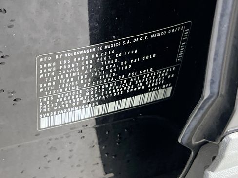 Used 2022 Volkswagen Tiguan SE image 31