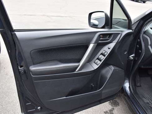 Used 2017 Subaru Forester 2.5i Premium image 25