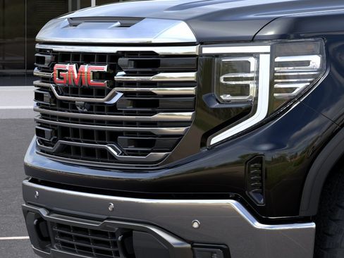 New 2026 GMC Sierra 1500 SLT w/ SLT Premium Package AWD/4WD image 13