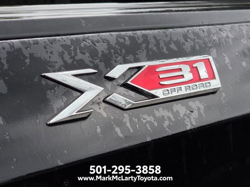 Used 2023 GMC Sierra 1500 SLT w/ SLT Premium Plus Package AWD/4WD image 8