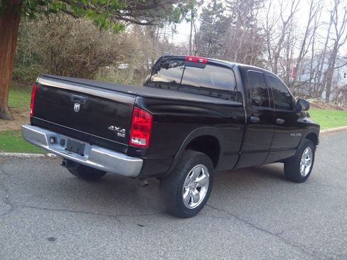 Used 2005 Dodge Ram 1500 Truck SLT image 17