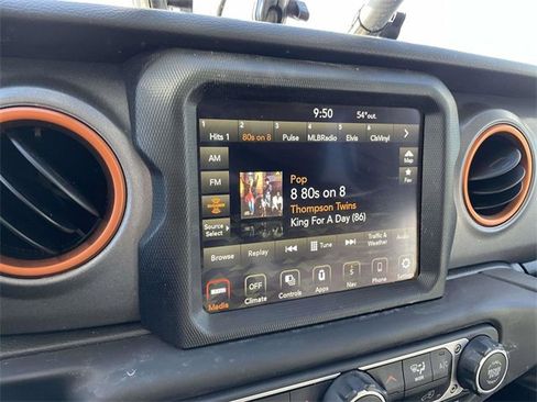 Used 2022 Jeep Gladiator Mojave w/ Trailer Tow Package image 27