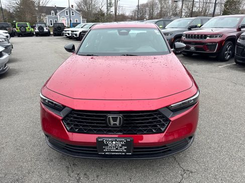 Used 2023 Honda Accord Sport image 9