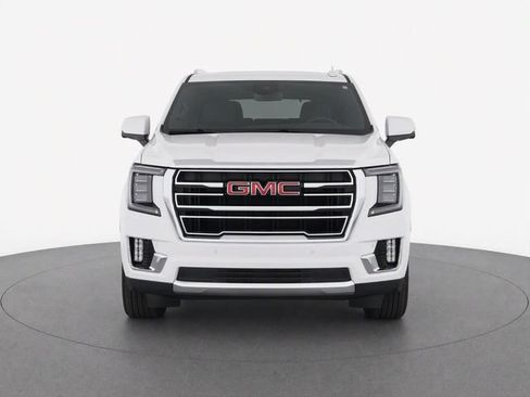 Used 2024 GMC Yukon SLT w/ SLT Luxury Package AWD/4WD image 5