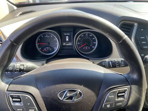 Used 2014 Hyundai Santa Fe Sport w/ Popular Equipment Package 02 image 15