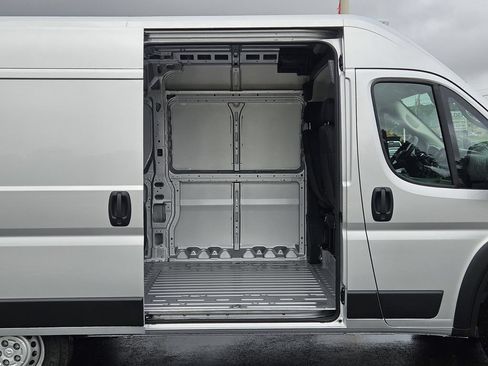 New 2026 RAM ProMaster 2500 FWD image 7