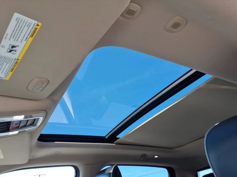 Used 2019 RAM 1500 Laramie image 7