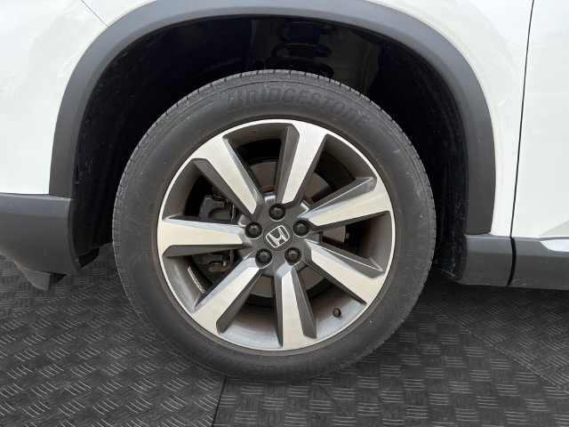 Used 2023 Honda Pilot Elite image 13