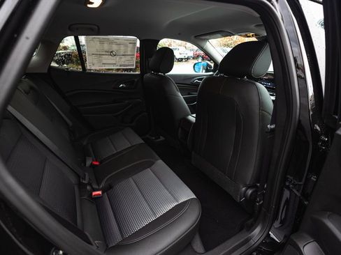 New 2026 Chevrolet Trax LT image 20