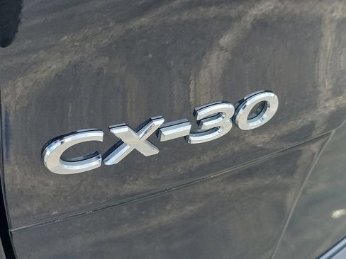 Used 2020 MAZDA CX-30 FWD w/ Premium Package image 12