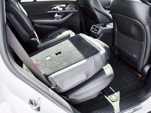 Used 2021 Mercedes-Benz GLS 63 AMG 4MATIC image 44