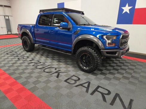 Used 2017 Ford F150 Raptor w/ Equipment Group 802A Luxury AWD/4WD image 15