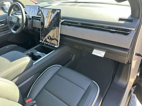 New 2026 GMC Sierra EV Elevation image 28