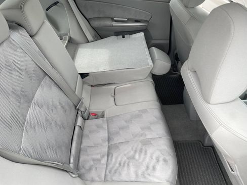 Used 2010 Subaru Forester 2.5X Premium w/ Popular Equipment Group 1A AWD/4WD image 35