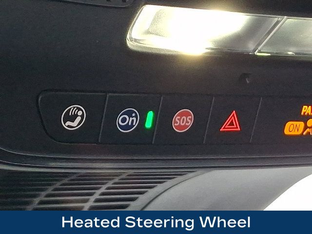 Used 2024 Chevrolet Blazer EV LT AWD/4WD image 17