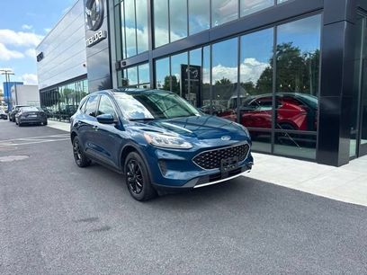 Used 2020 Ford Escape SE