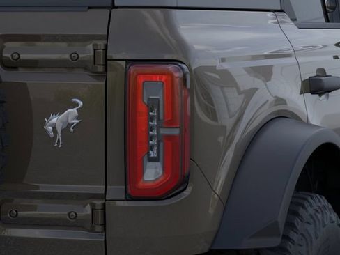New 2026 Ford Bronco Badlands AWD/4WD image 23