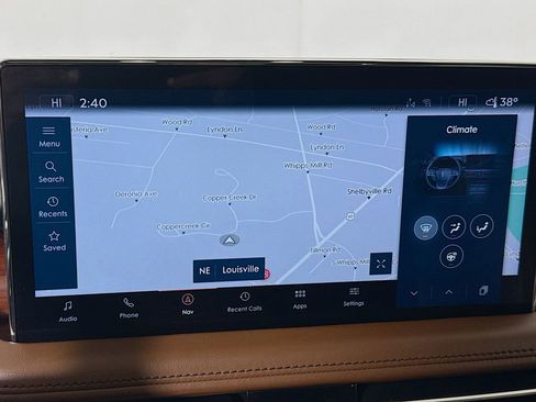 Used 2021 Lincoln Nautilus Reserve image 13