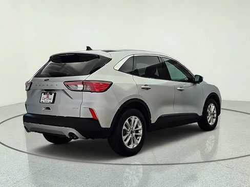 Used 2020 Ford Escape SE FWD image 6