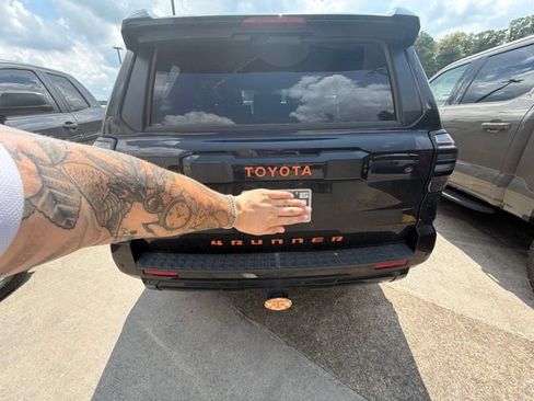 Used 2025 Toyota 4Runner TRD Sport Premium AWD/4WD image 4