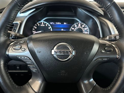 Used 2021 Nissan Murano SV image 22