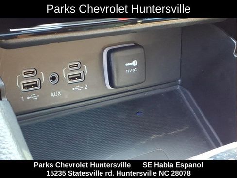Used 2023 Jeep Grand Cherokee L Summit w/ Advanced Protech Group IV AWD/4WD image 8