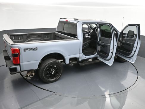 Used 2024 Ford F250 Lariat w/ Lariat Ultimate Package image 45