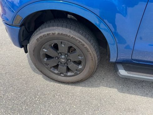 Used 2019 Ford Ranger XLT w/ Equipment Group 301A Mid RWD image 8