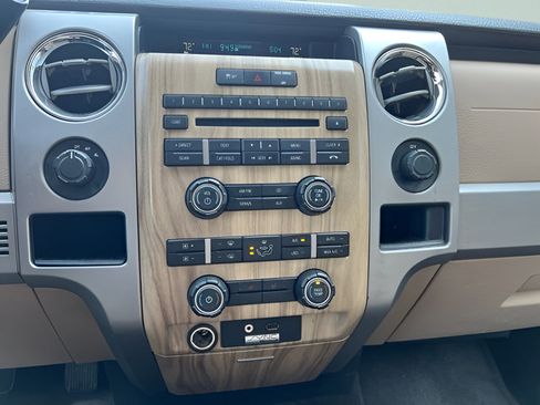Used 2011 Ford F150 Lariat w/ Lariat Chrome Pkg AWD/4WD image 12