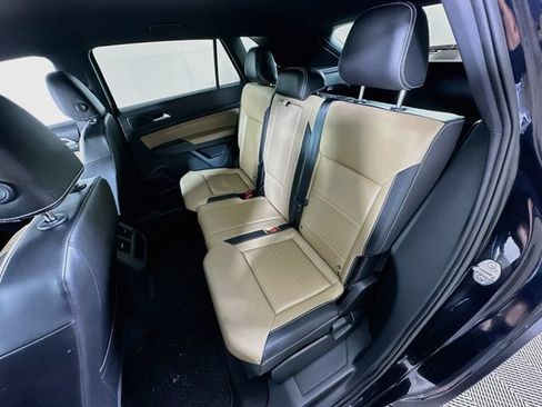 Certified 2023 Volkswagen Atlas Cross Sport SE AWD/4WD image 24